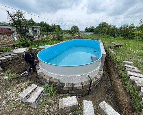 Izgradnja ovalnog bazena